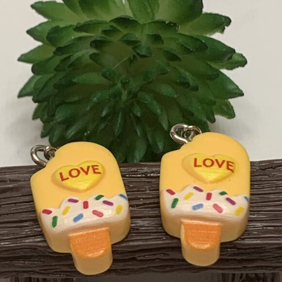 Popsicle Earring, Love Earring, Valentine's Day, Gift Idea, Funny Food Earring - Picture 7 of 7